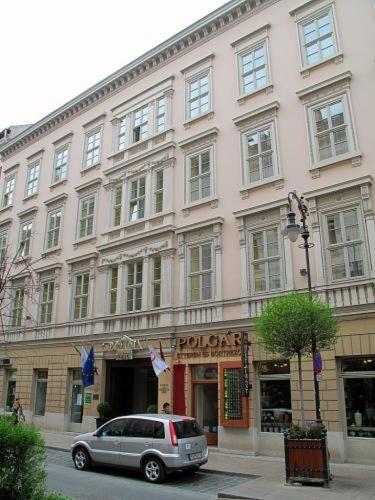 Domina Inn Fiesta - Budapest Budapeste Exterior foto